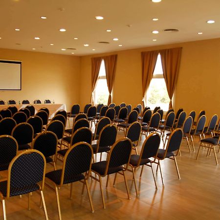 Hotel Howard Johnson ترينكيو لايكيون المظهر الخارجي الصورة