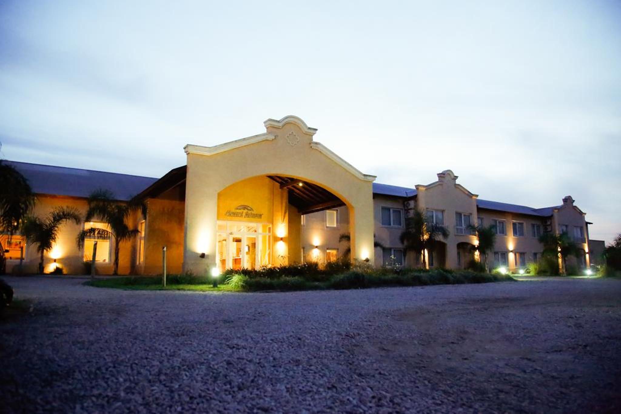 Hotel Howard Johnson ترينكيو لايكيون المظهر الخارجي الصورة